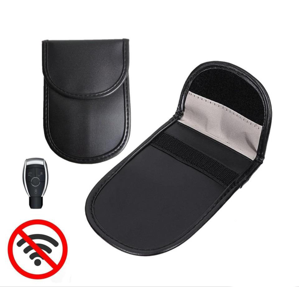 Keyless Anti Theft Signal Blocker Pouch