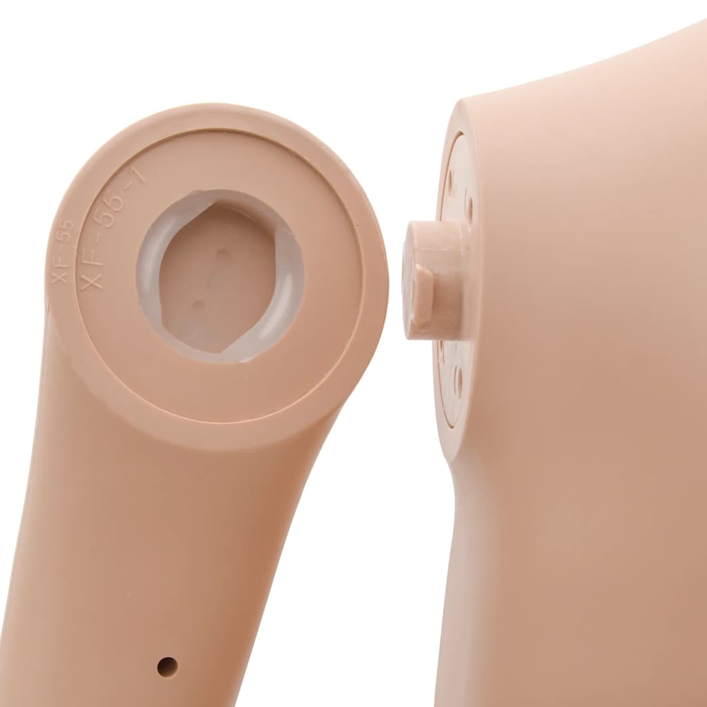 female mannequin A   male mannequin A