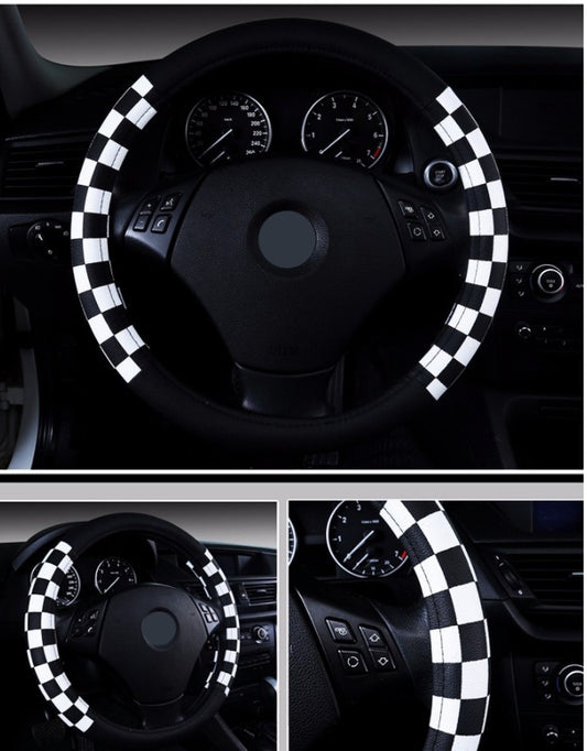 Chequered leather-look steering wheel cover, 38cm