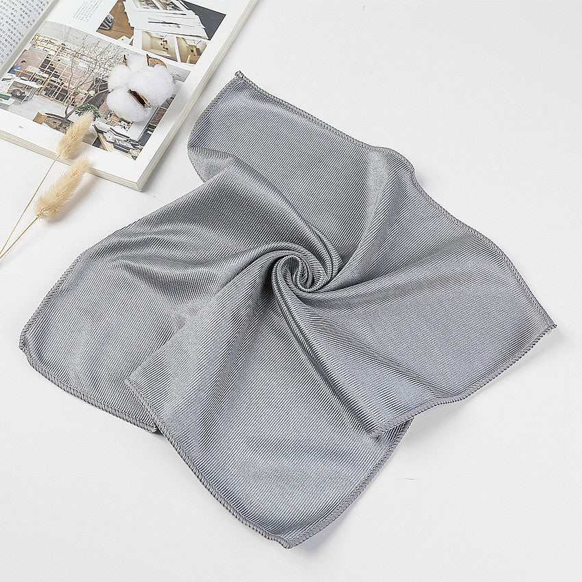 Microfibre glass cleaning cloth - image 4