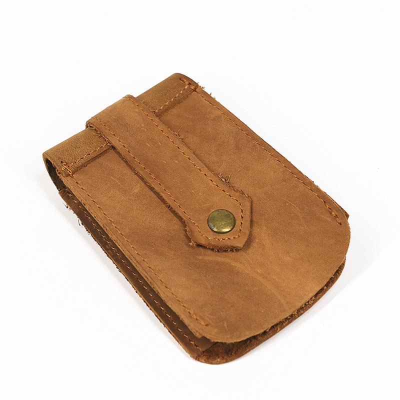 Vintage leather car key pouch – brown – plain tan pouch closed, straight-on view