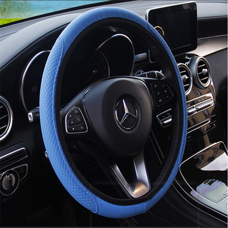 Two-tone fibre leather steering wheel cover – blue cover fitted on a Mercedes steering wheel