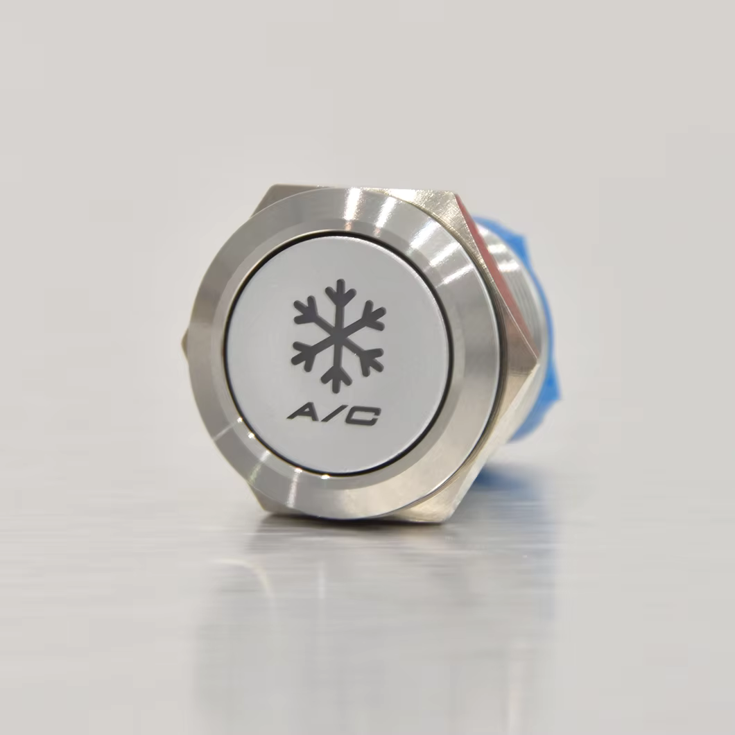 Savage Switch Silver Latching Air Conditioning