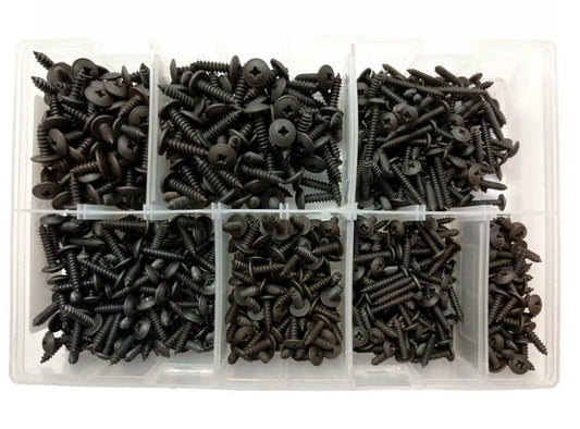 Assorted Self Tapping Flanged Screws x700 Pieces